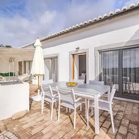 Casa Do Tempo Holiday home *